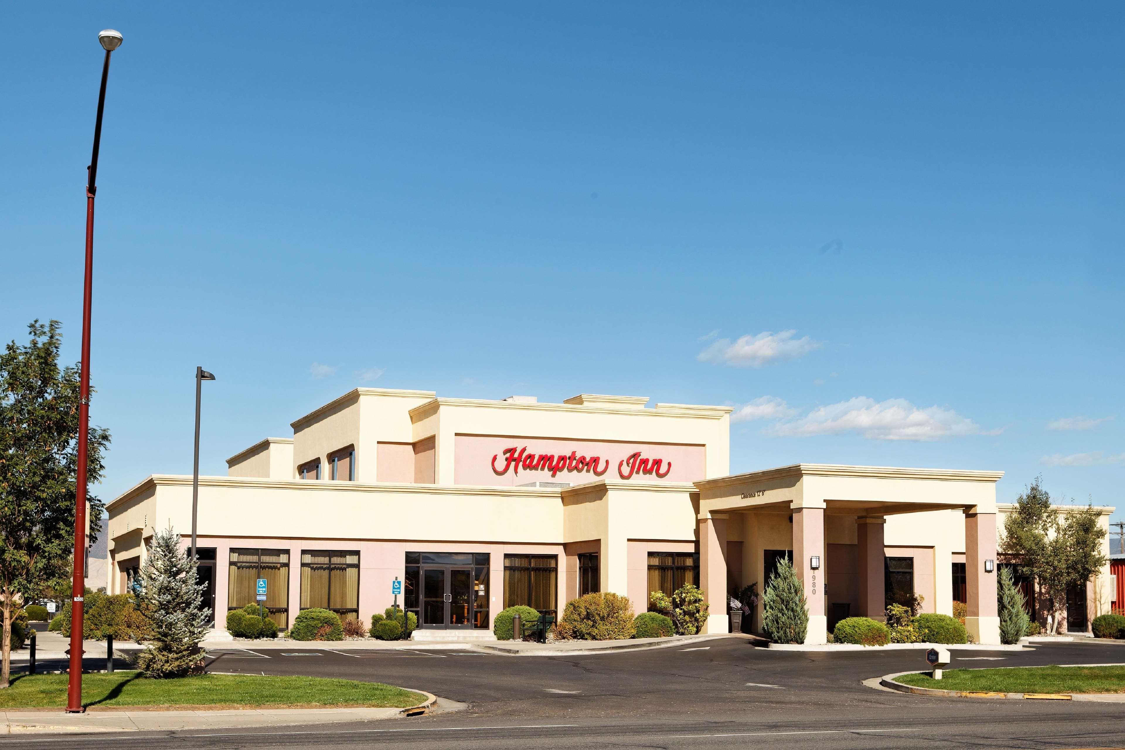 Hampton Inn By Hilton Montrose Exteriör bild